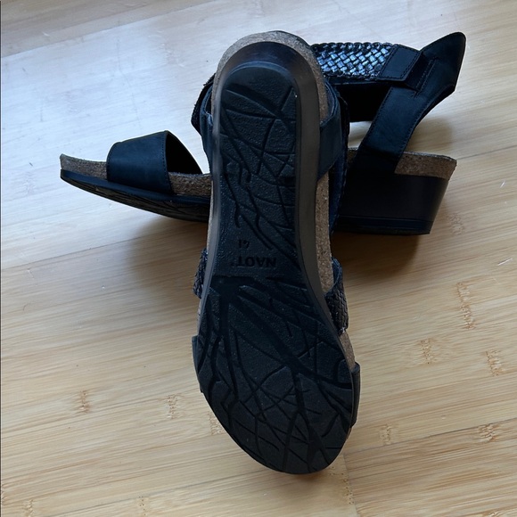 Naot Black Strappy Wedge Sandals EU 41 / 9.5-10 - Picture 6 of 10